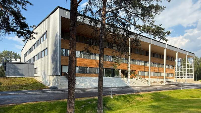 2026-08/1786992029_tenetti-school-1